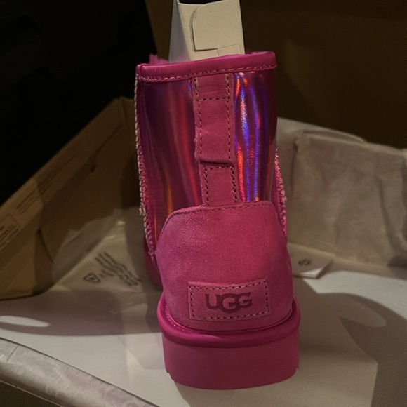 Ugg ankle boots - Picture 2 of 3